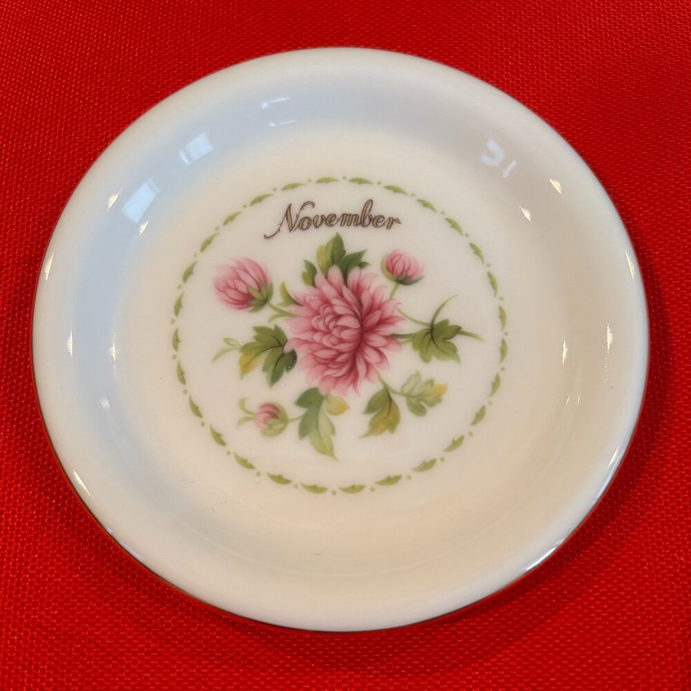 Royal Albert Bone China trinket dish